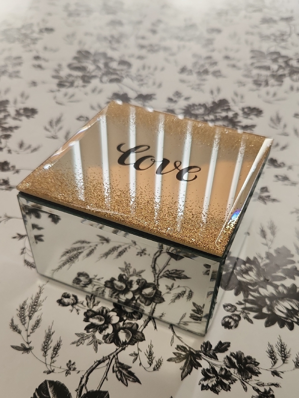 Gold Glitter 'Love' Mirrored Decorative Square Keepsake Box